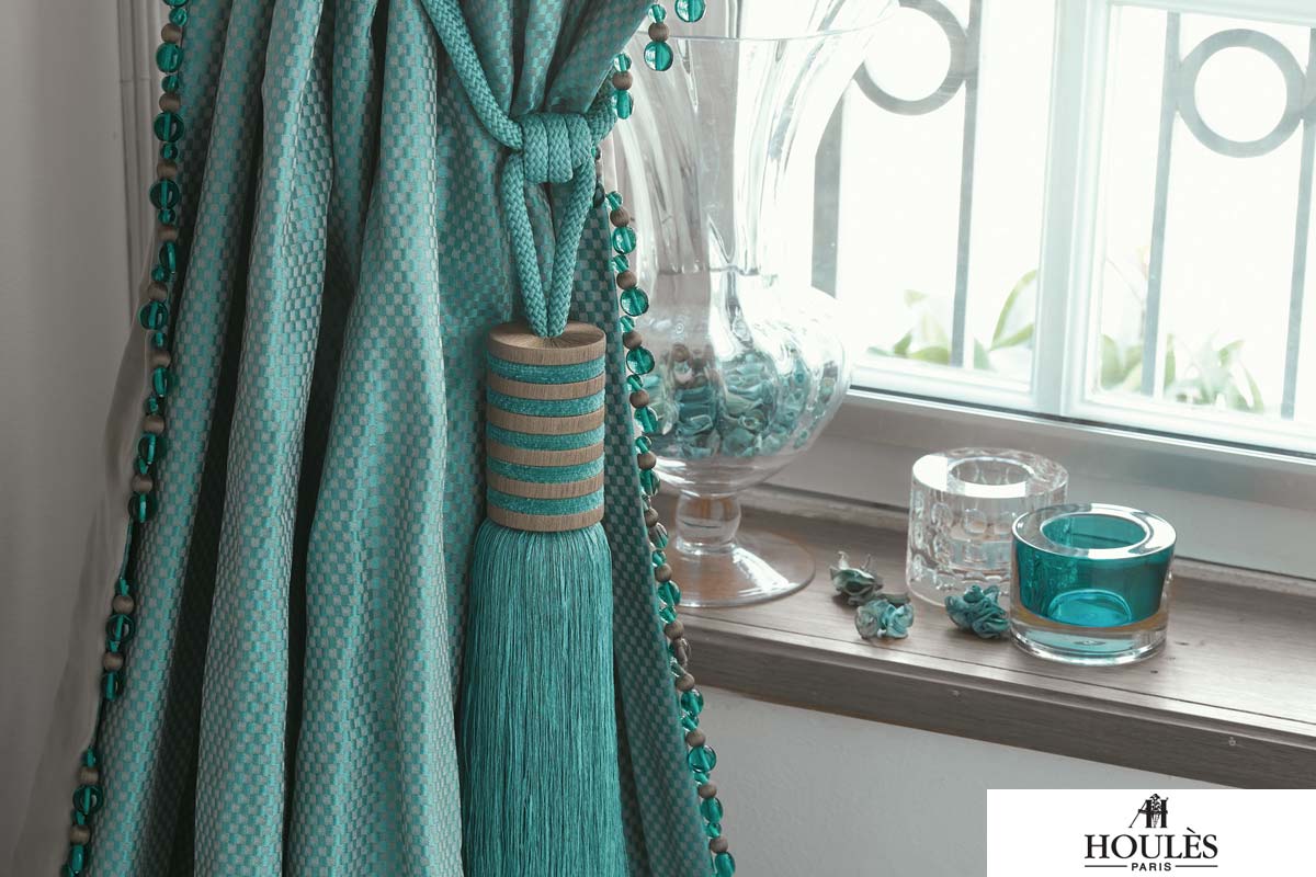 Designer tiebacks for drapes and curtains